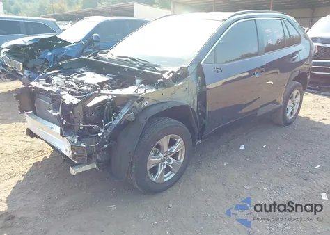 2022 Toyota Rav4 Xle z USA, uszkodzony, nr VIN 2T3W1RFV5NW230134